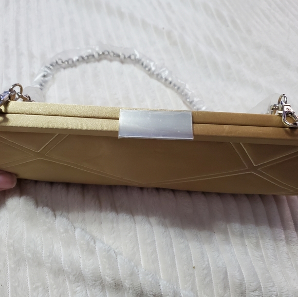 Gold Evening Bag Clutch NWT - Picture 4 of 6
